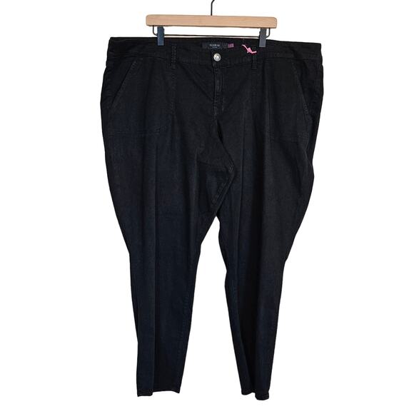 Torrid Black Utility Pants Super Skinny Stiletto Plus 26 Casual Neutral Capsule - Picture 1 of 11